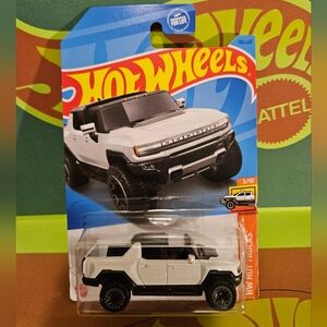 HotWheels GMC Hummer EV White Collector Truck